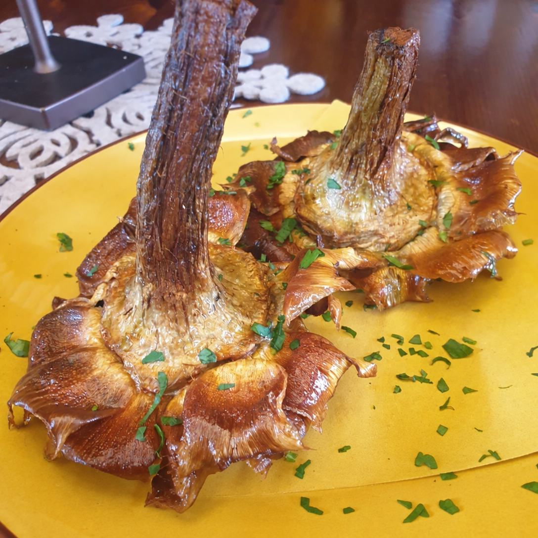 Carciofi croccanti preparati dalla cucina di Gorgeous Bar & Bistrò